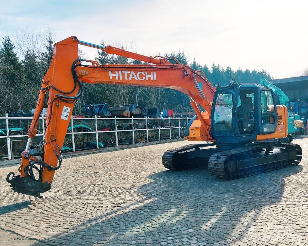 Hitachi ZX225USRLC Excavatoare pe șenile
