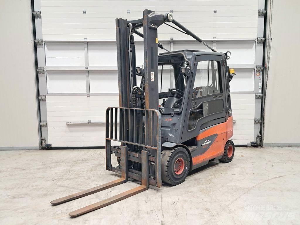 Linde E25-01 Stivuitor electric
