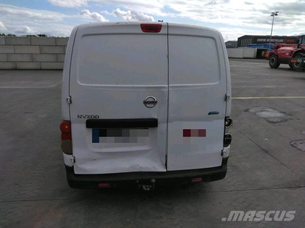Nissan NV 200 Utilitara