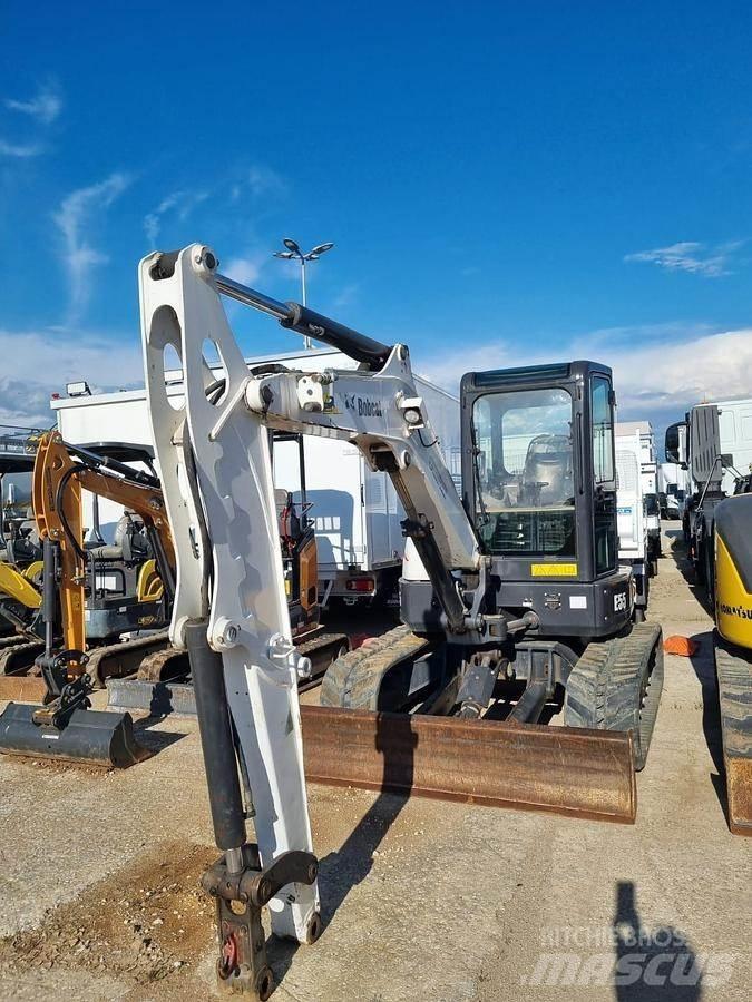 Bobcat E55 Mini excavatoare < 7t