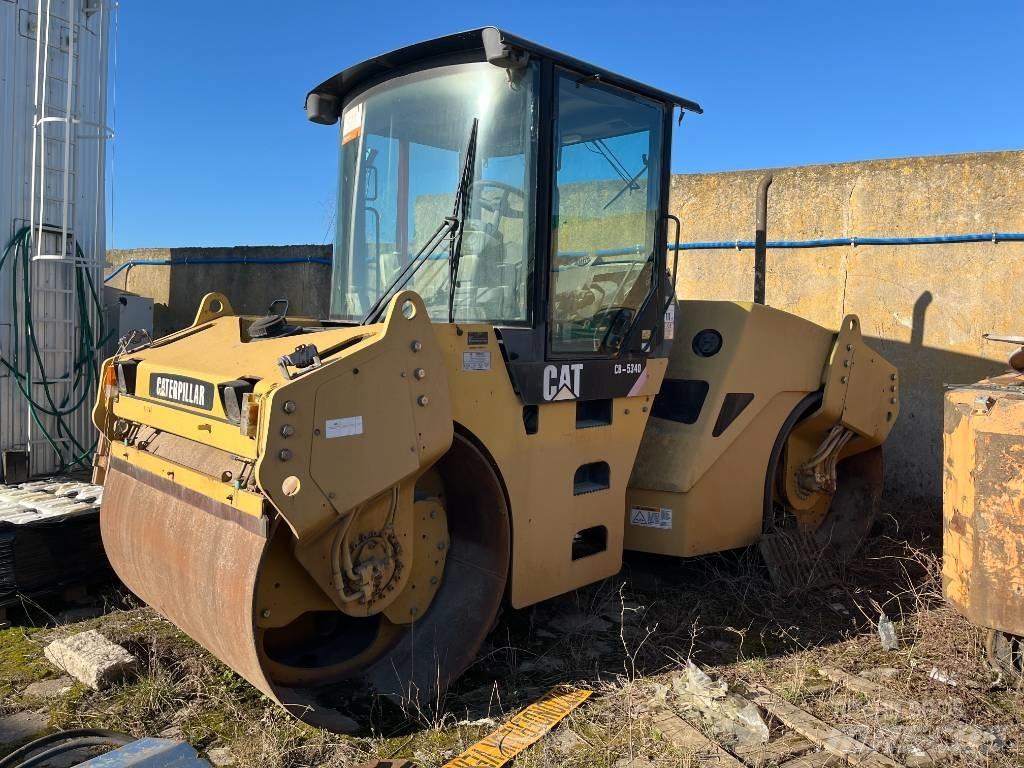 CAT CB 534 D Cilindri compactori dubli