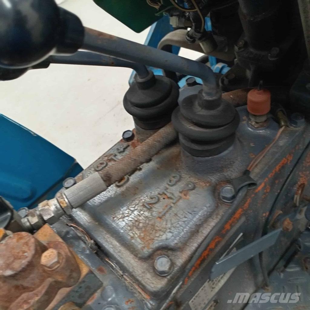 Mitsubishi D 2050FD Tractoare