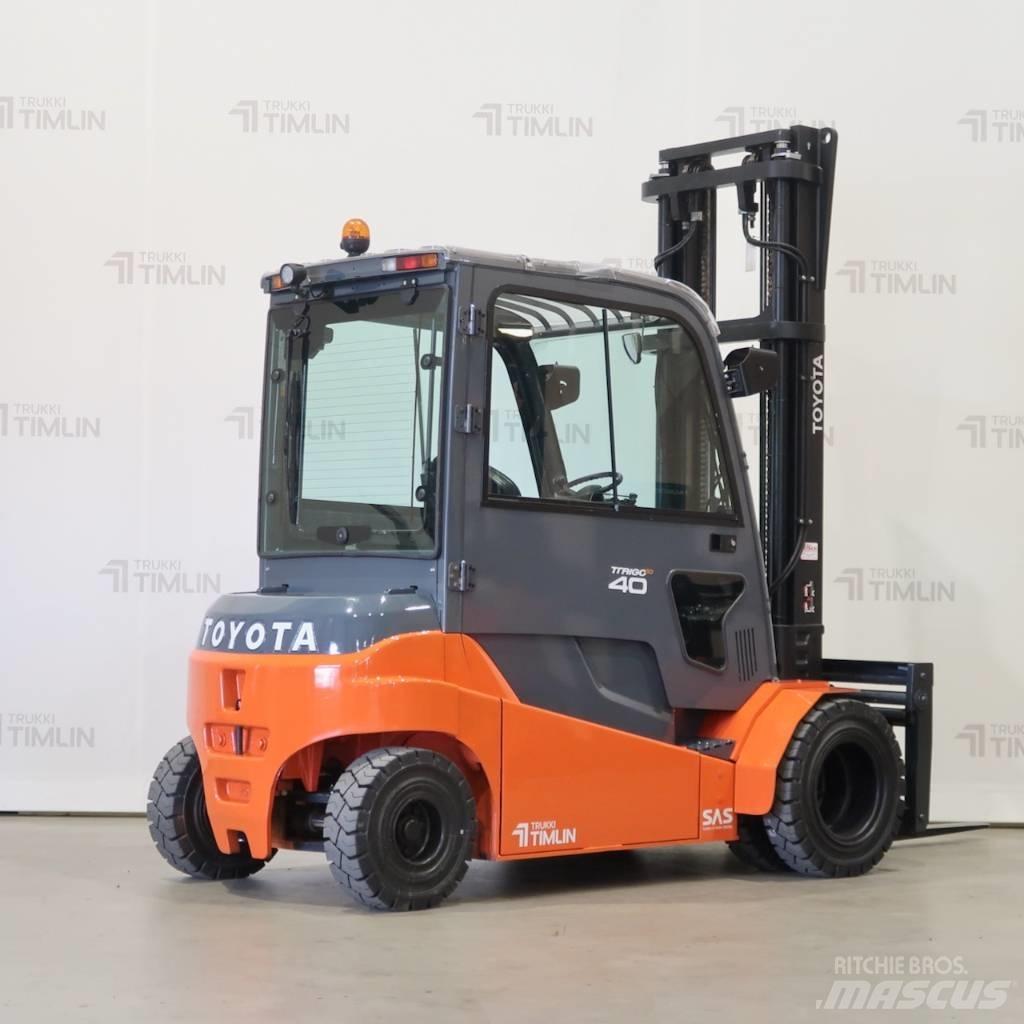 Toyota 8FBMT40 Stivuitor electric