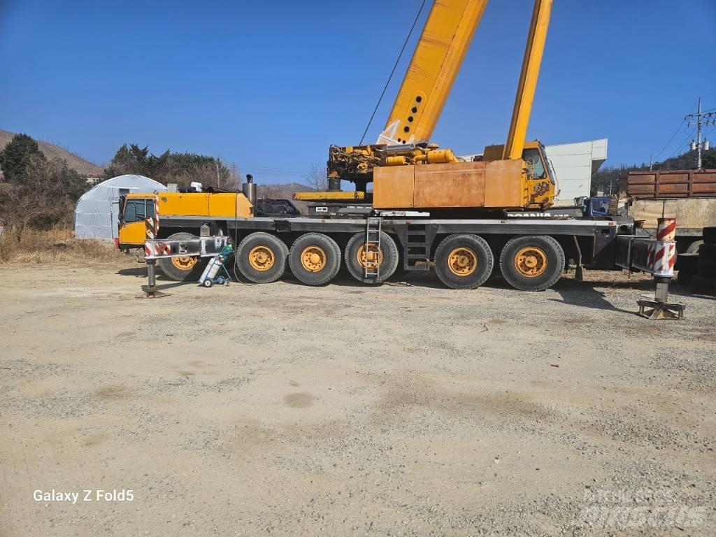 Liebherr LTM1225 Macara pentru orice teren