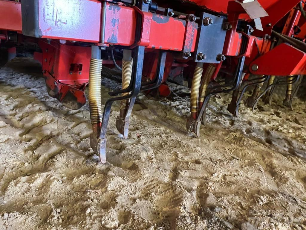 Kverneland UN 3200 Utilaje plantat cartofi