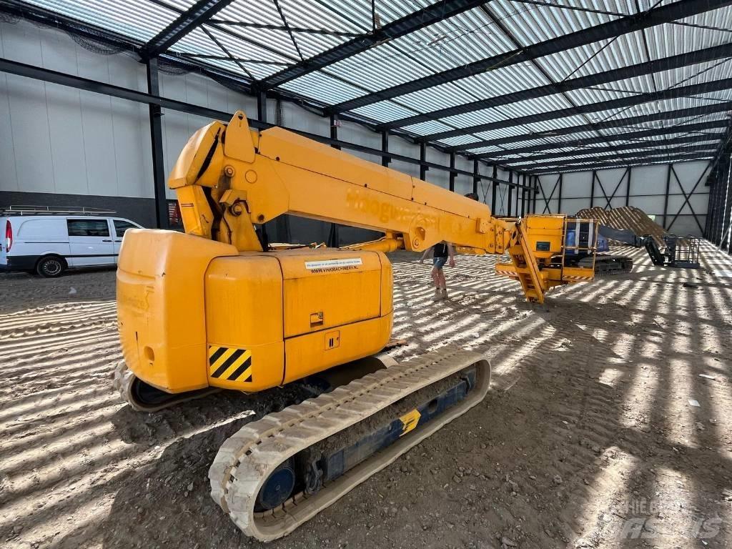 Hitachi HX140B Nacele cu brat telescopic