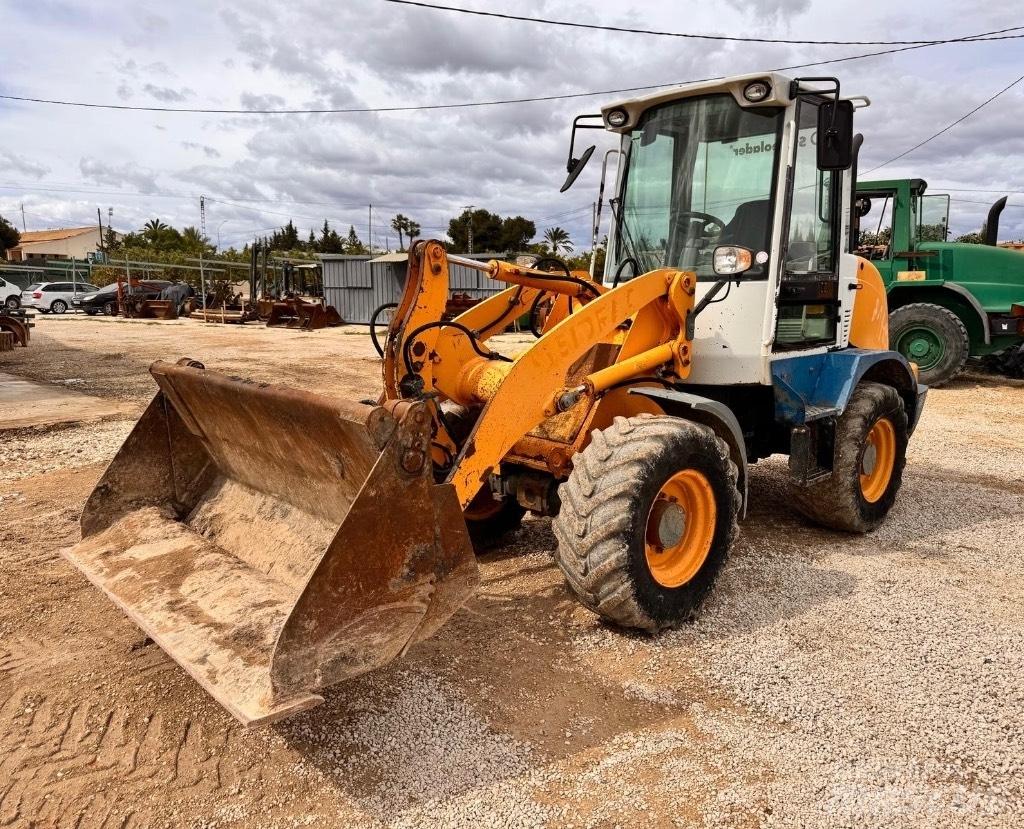 Liebherr L 507 Incarcator pe pneuri
