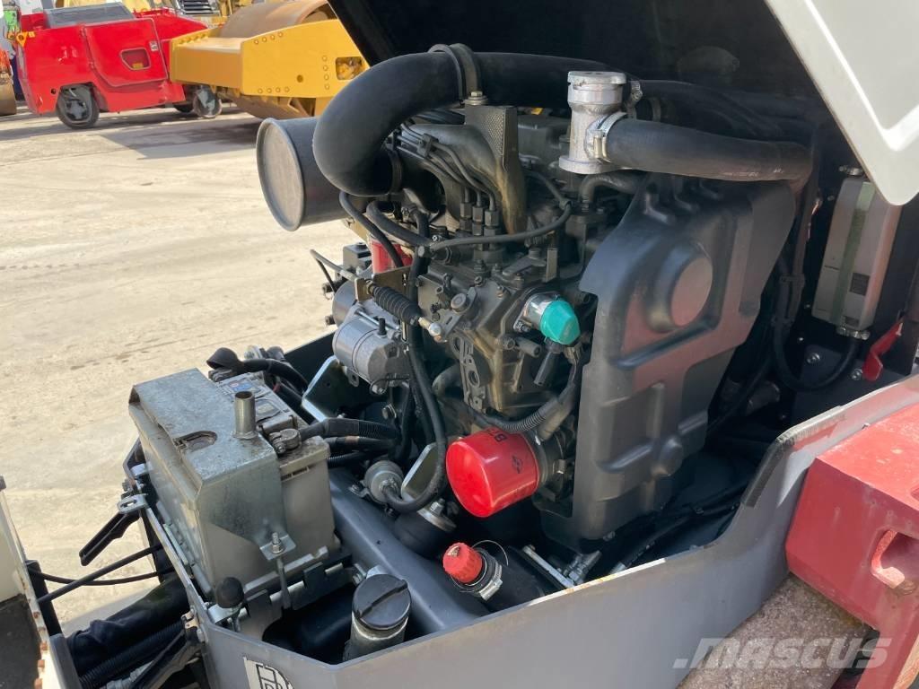 Dynapac CC1200C Cilindri compactori micsti