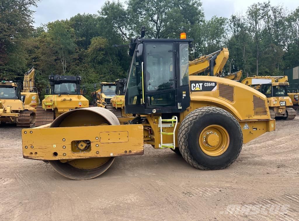 CAT CS 64 B Compactoare monocilindrice