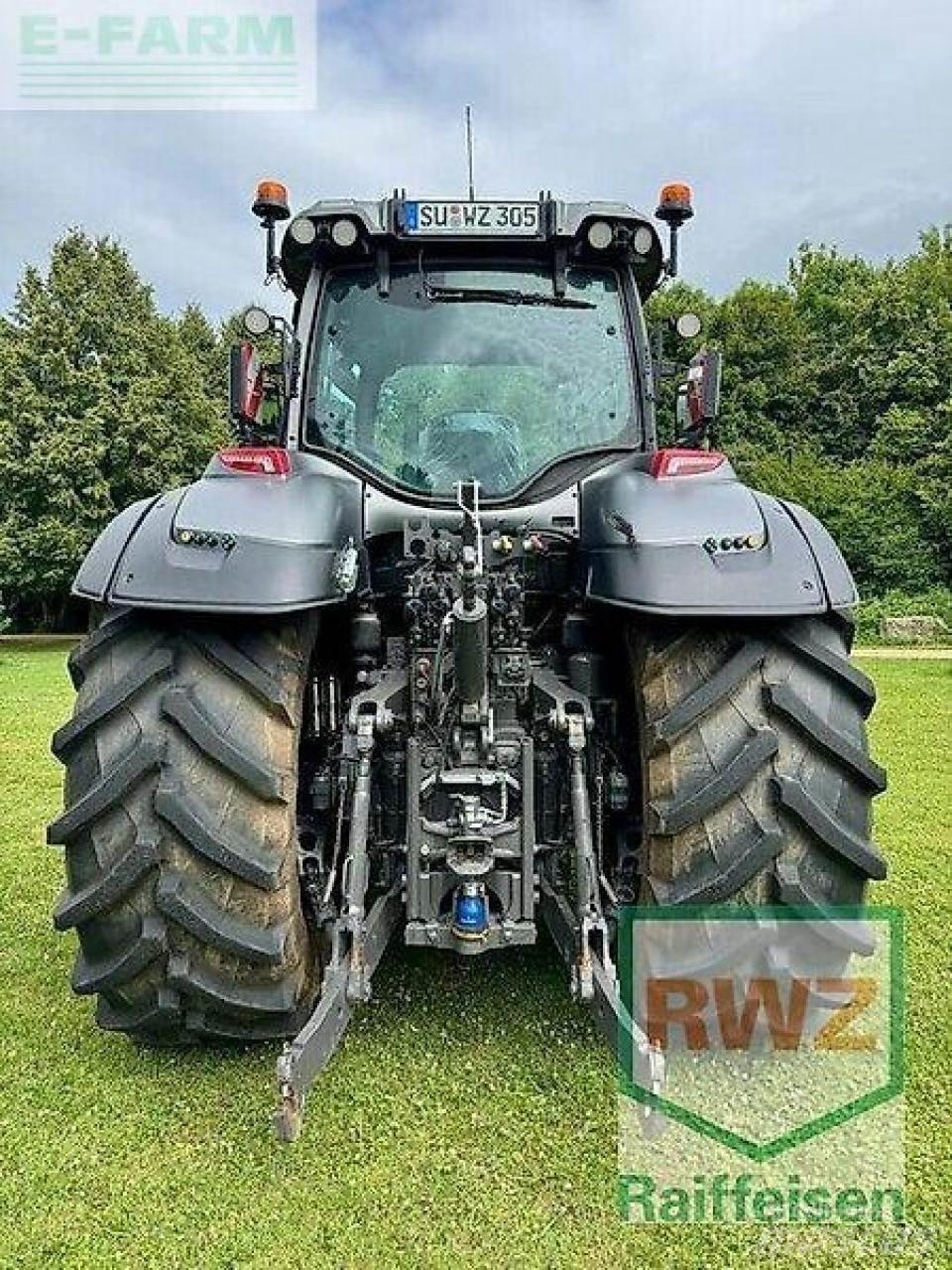 Valtra q305 Tractoare
