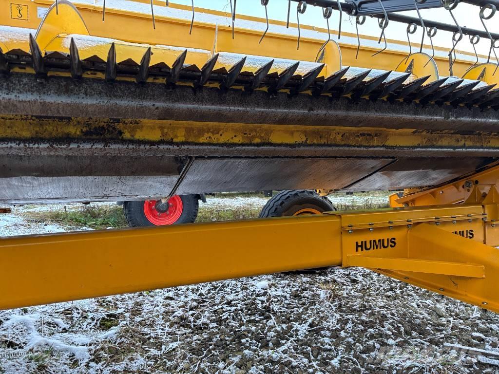 New Holland CX 8.90 Combine de secerat