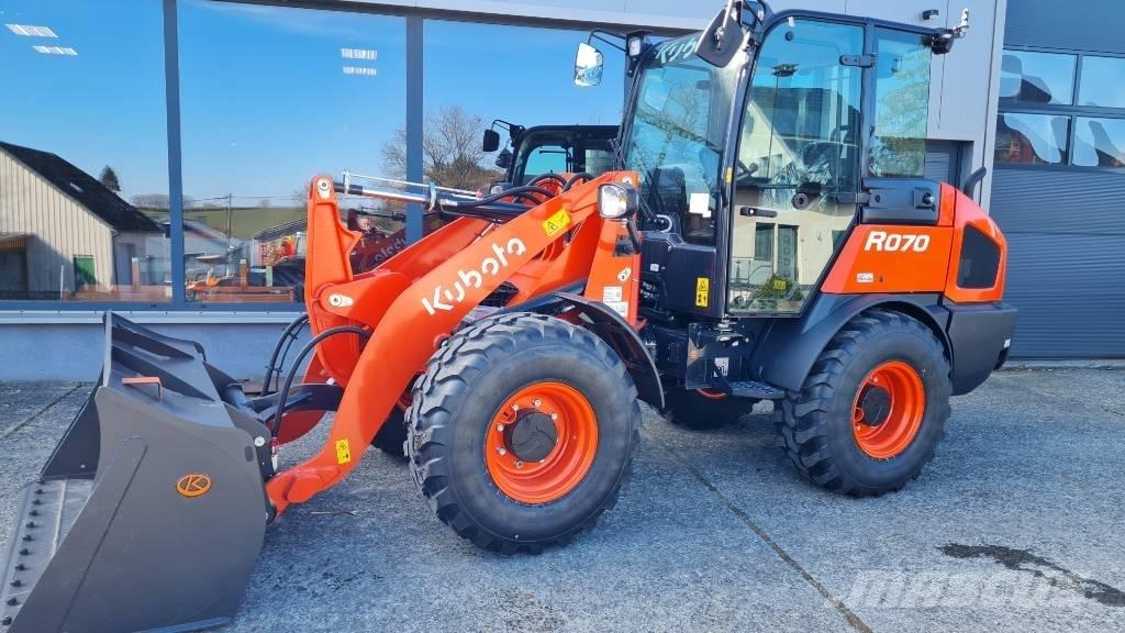 Kubota R 070 Incarcator pe pneuri
