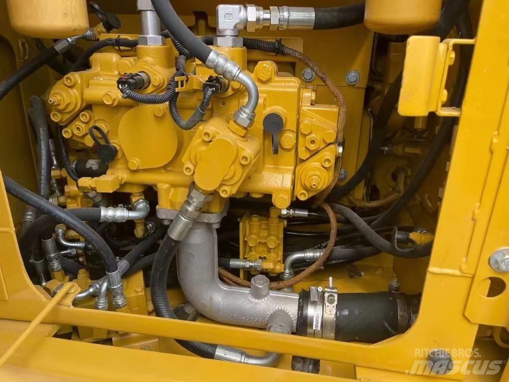 CAT 312D2GC Excavatoare 7t - 12t