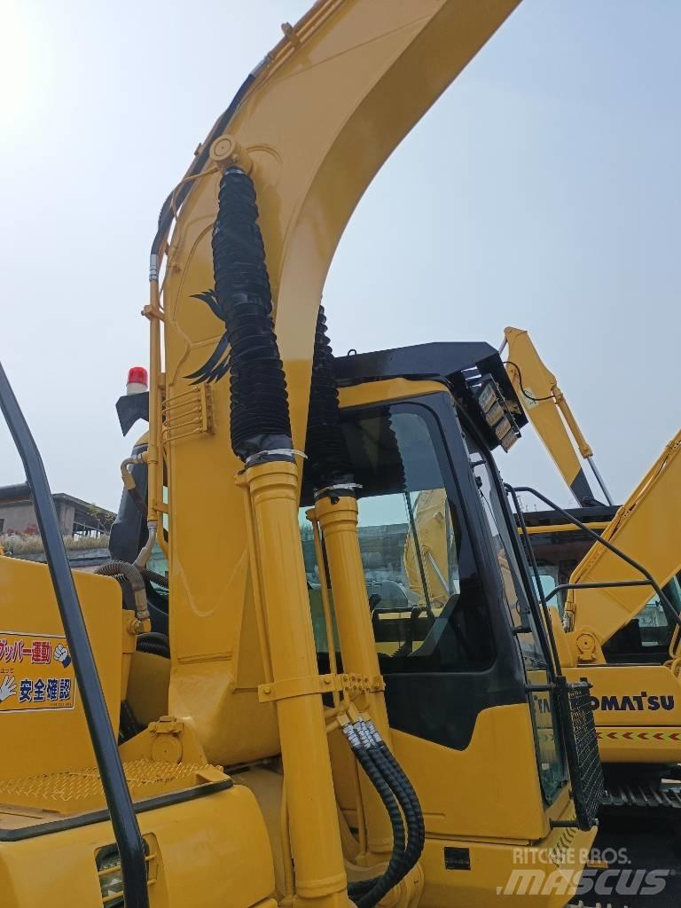 Komatsu PC130 Excavatoare pe șenile
