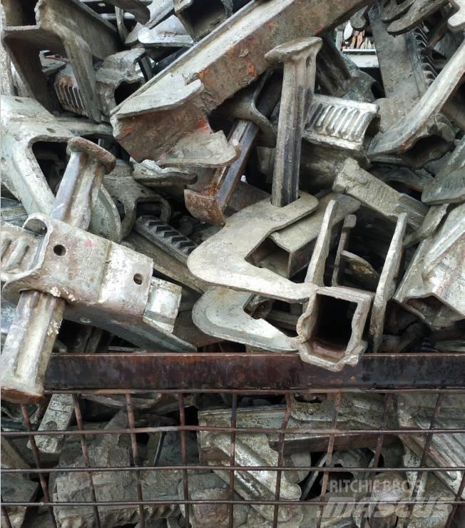 Peri BFD Clamps (Used) cofrare
