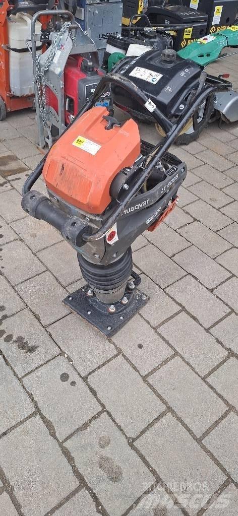 Husqvarna LT 6005 Compactor