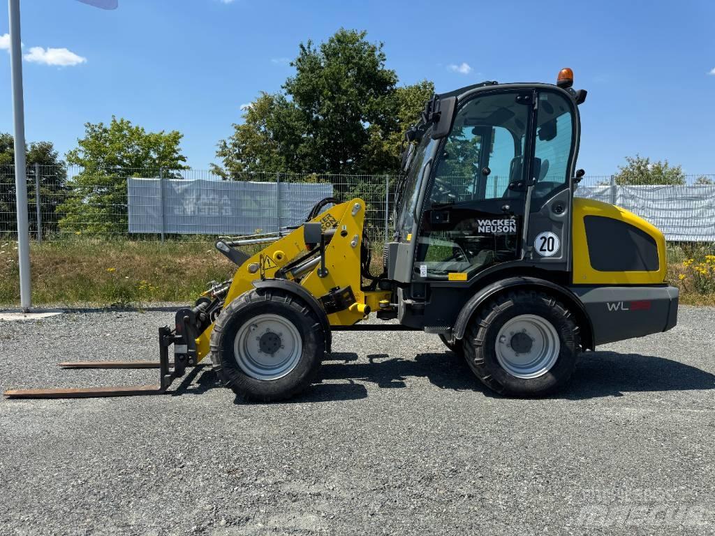 Wacker Neuson WL38 Incarcator pe pneuri