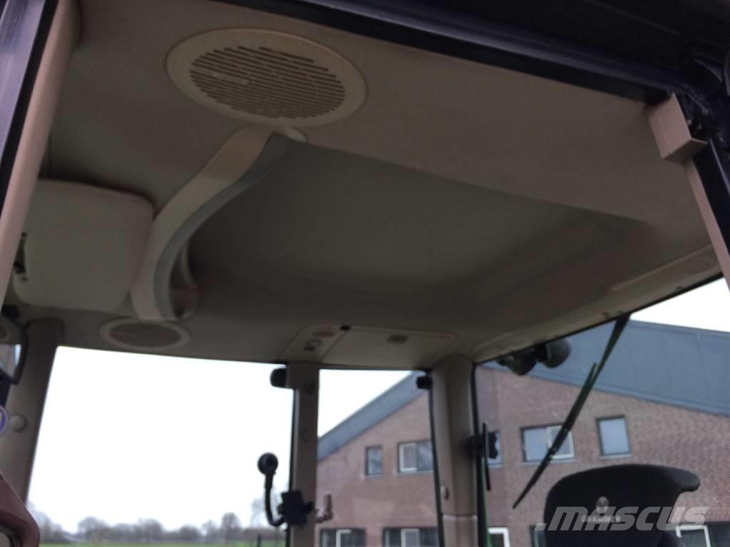 John Deere 6820 AP Tractoare