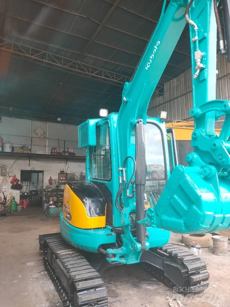 Kubota U 35 Excavatoare pe șenile
