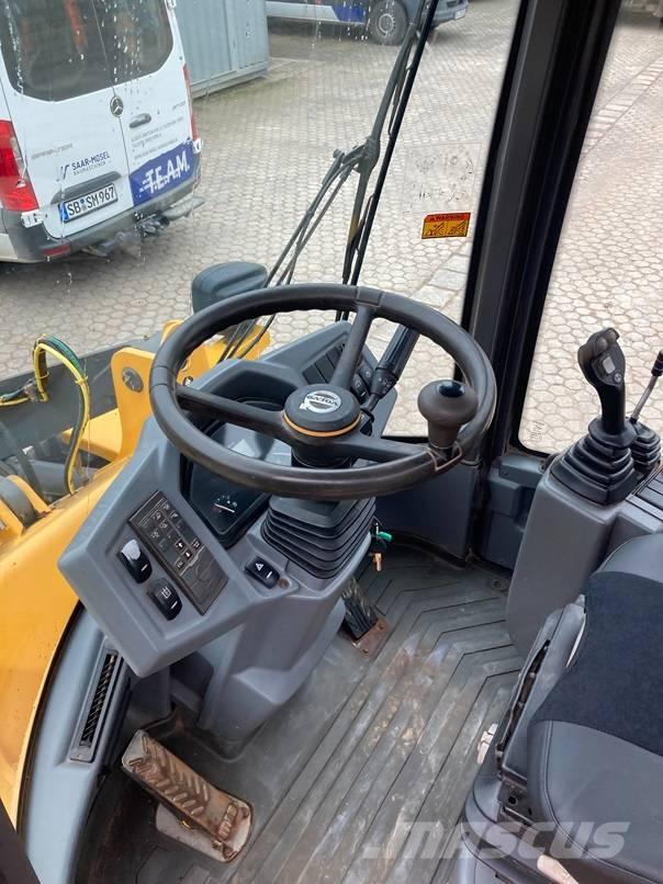 Volvo L 35 G Incarcator pe pneuri