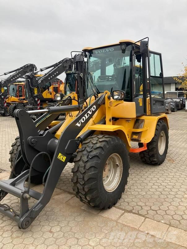 Volvo L 35 G Incarcator pe pneuri