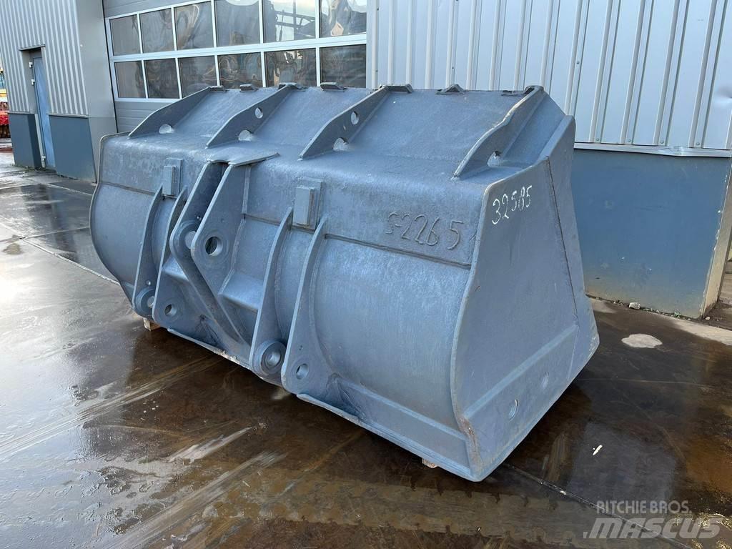 CAT Bucket 950 Pistoane