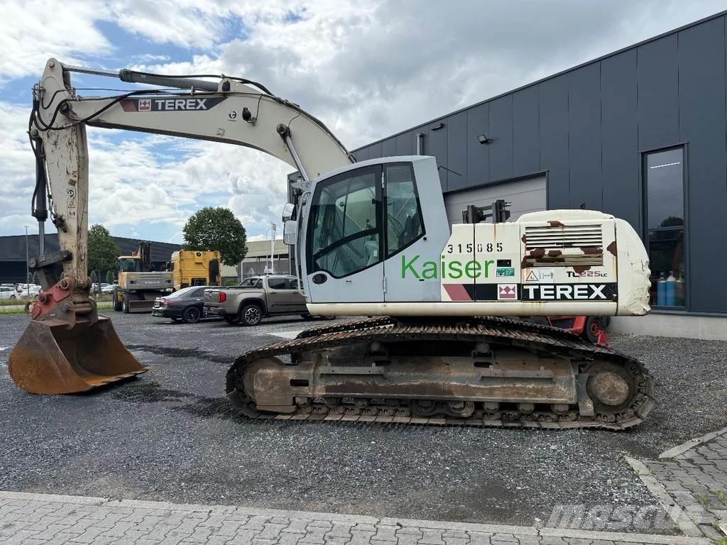Terex TC225LC Excavatoare pe șenile
