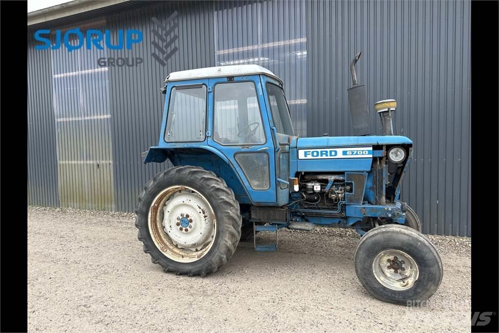 Ford 6700 Tractoare