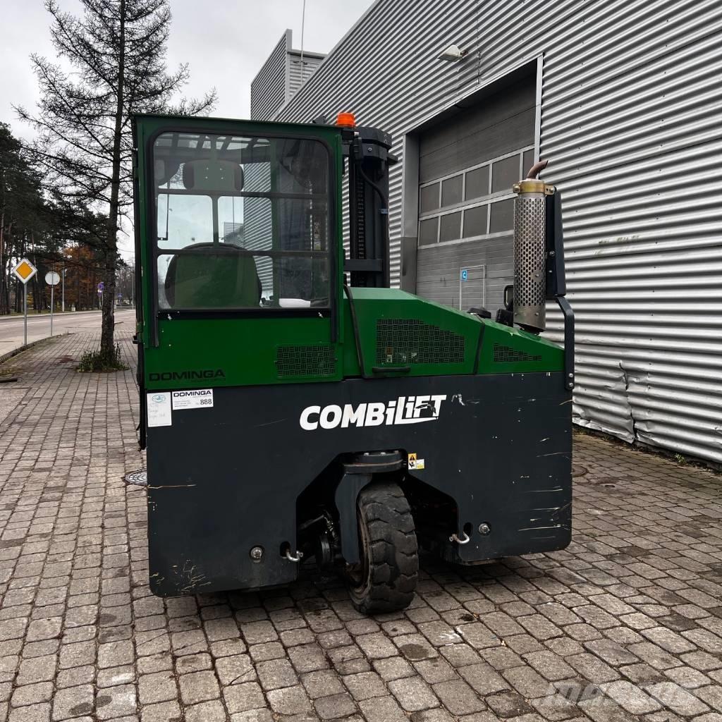 Combilift C 4000 Stivuitoare cu patru brate