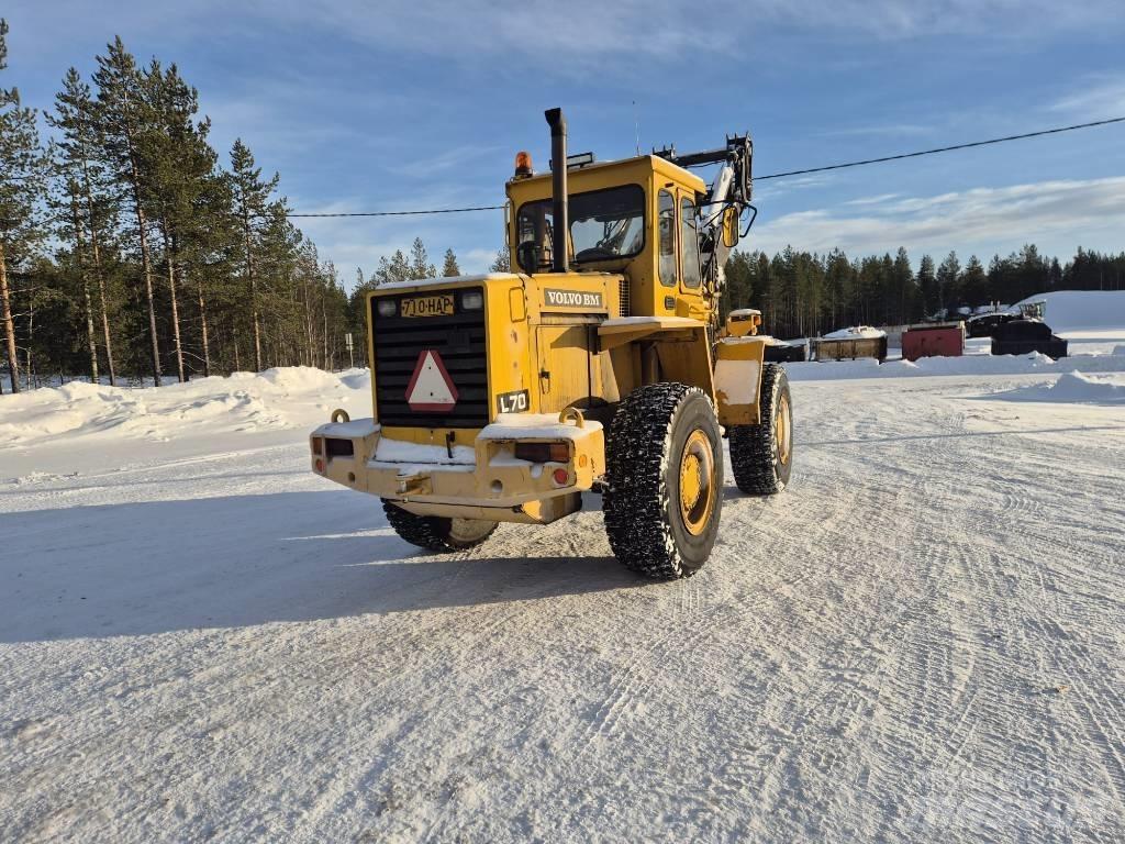 Volvo L 70 Incarcator pe pneuri