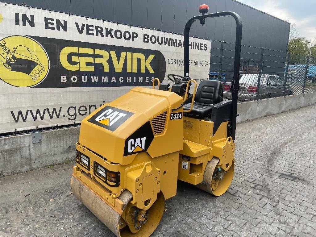 CAT CB 14 Cilindri compactori dubli