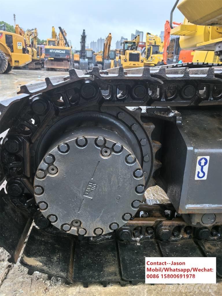Komatsu PC210 Excavatoare pe șenile
