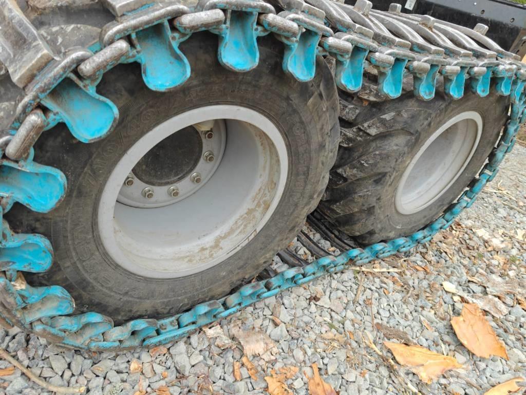 Komatsu 901 XC Combine forestiere