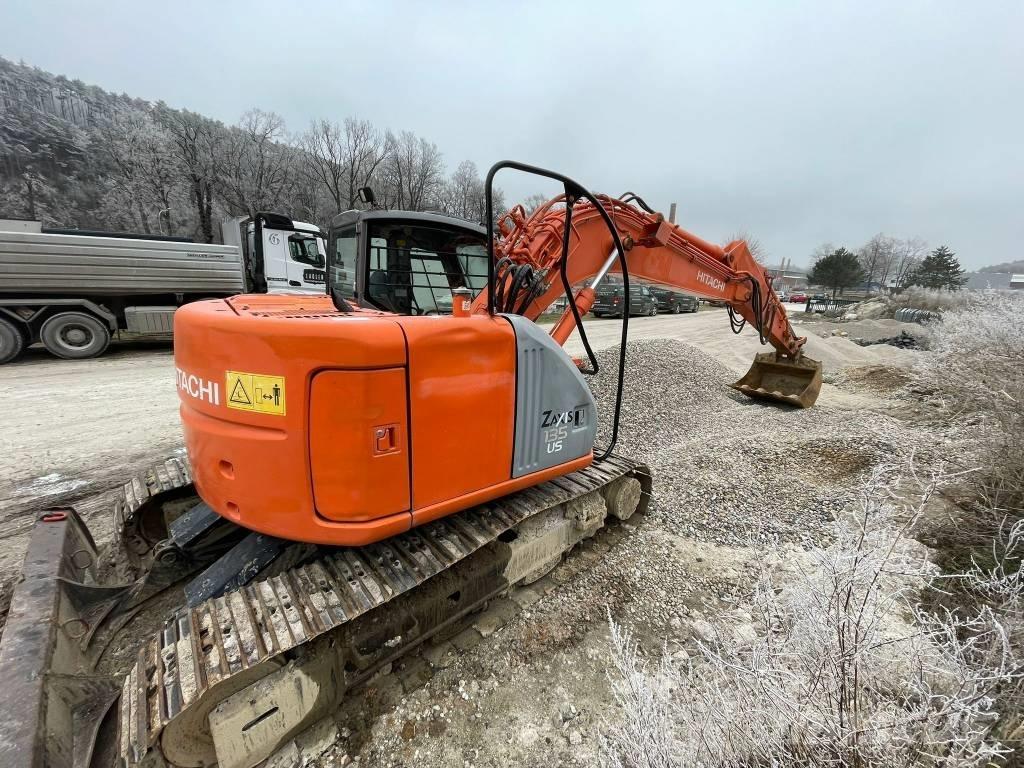 Hitachi ZX 135 US Excavatoare pe șenile

