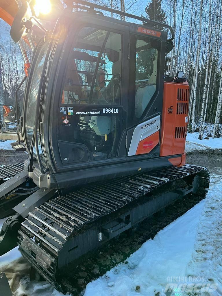 Hitachi ZX135US-7 Excavatoare pe șenile
