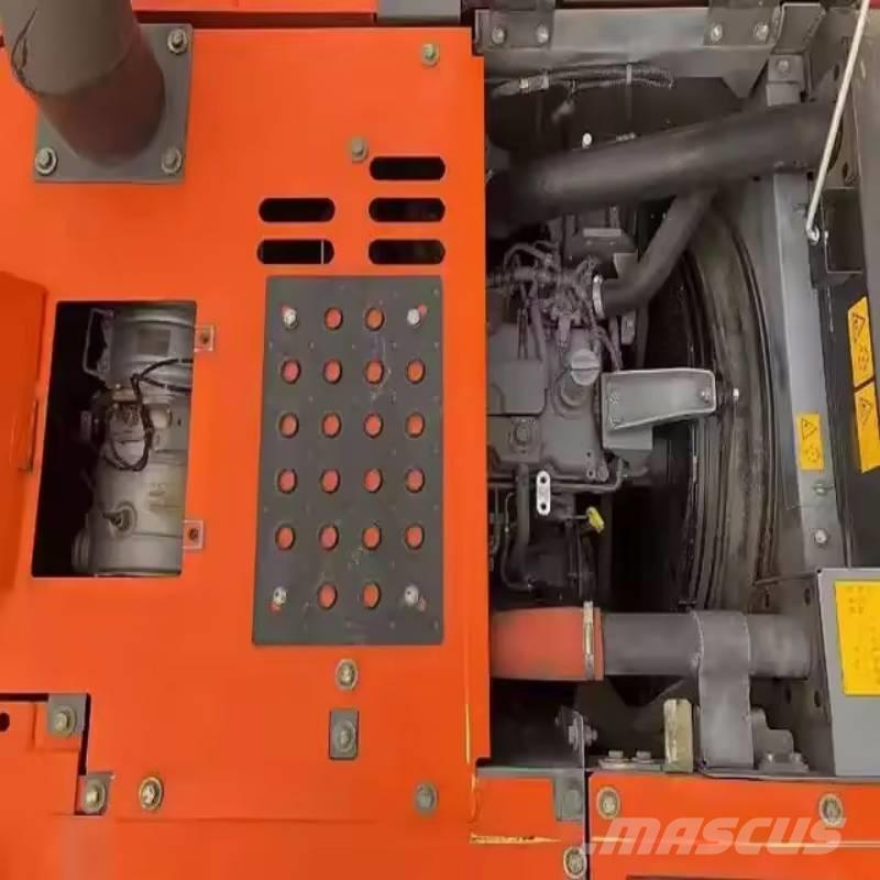 Hitachi ZX 130 Excavatoare pe șenile

