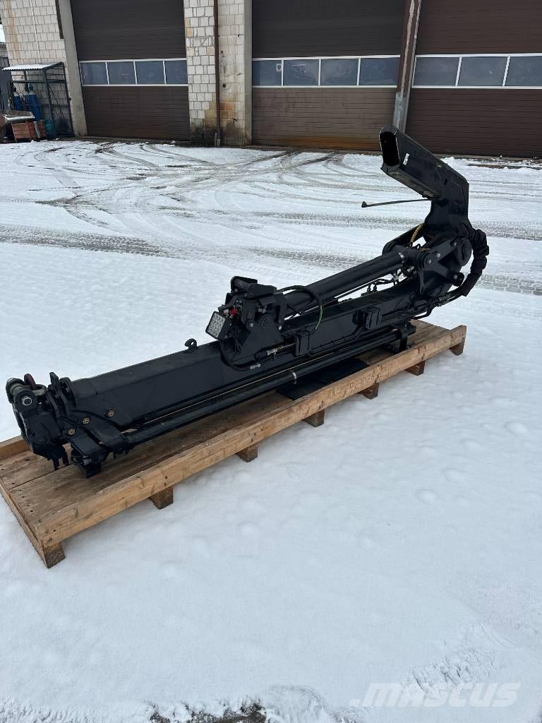 HMF FJ 600 Macarale de încarcat