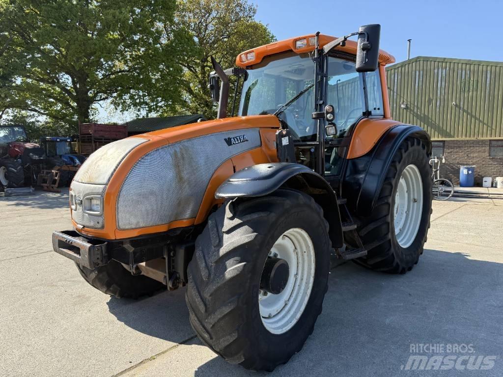 Valtra T 170 Tractoare