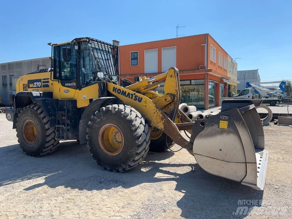 Komatsu WA 270-8 Incarcator pe pneuri