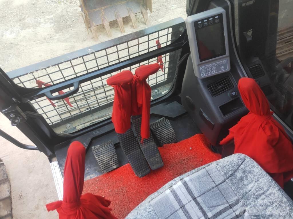 Sany SY215-9 Excavatoare pe șenile
