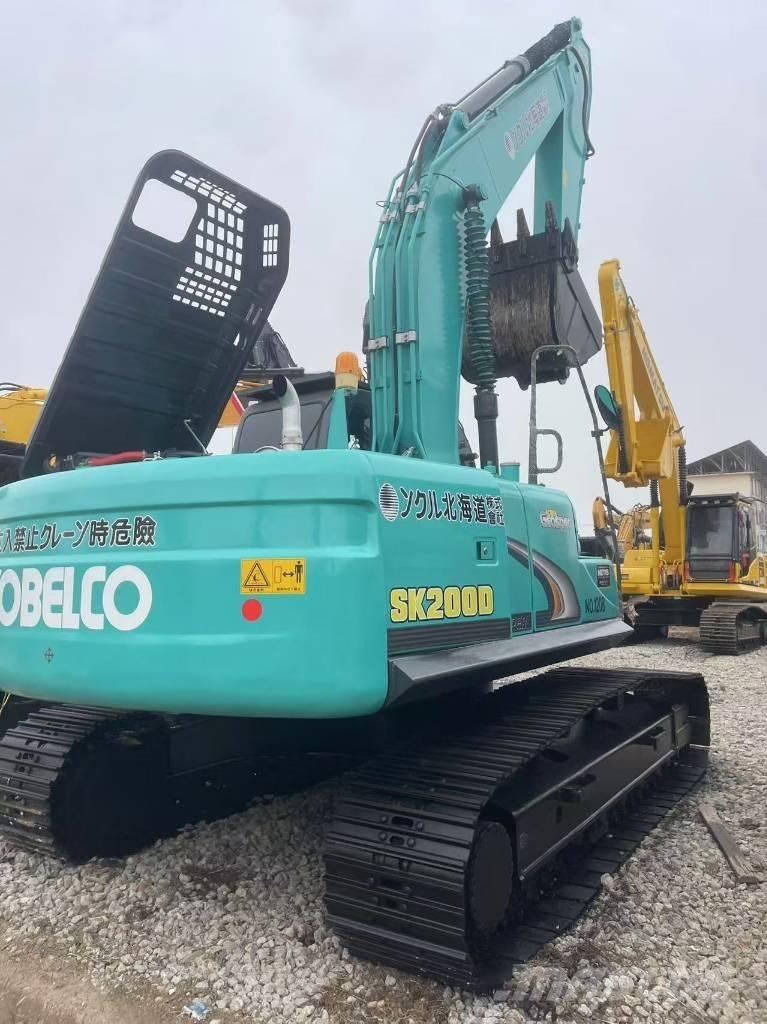 Kobelco SK 200 Excavatoare pe șenile
