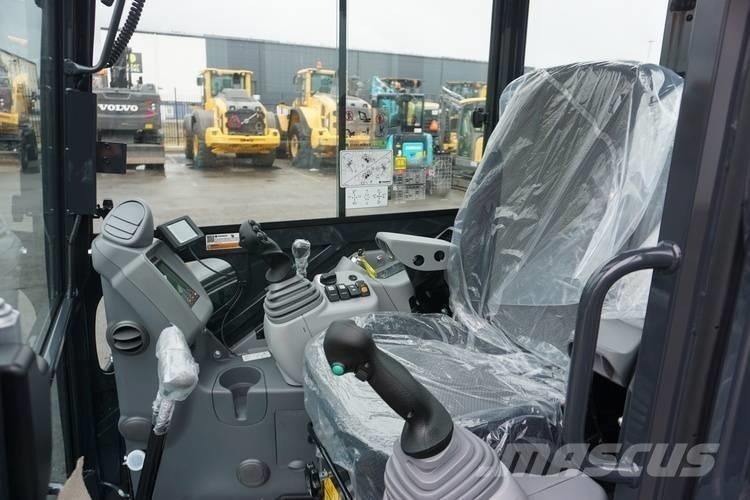 Airman AX 33 U Mini excavatoare < 7t