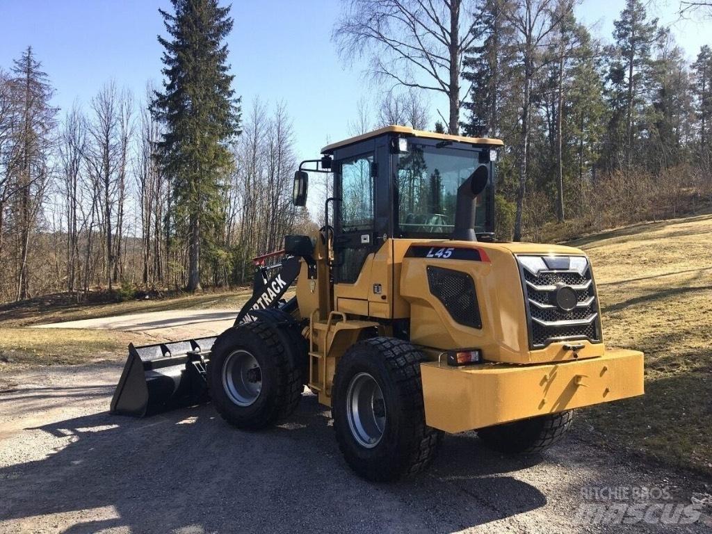 Powertrack L45 Incarcator pe pneuri