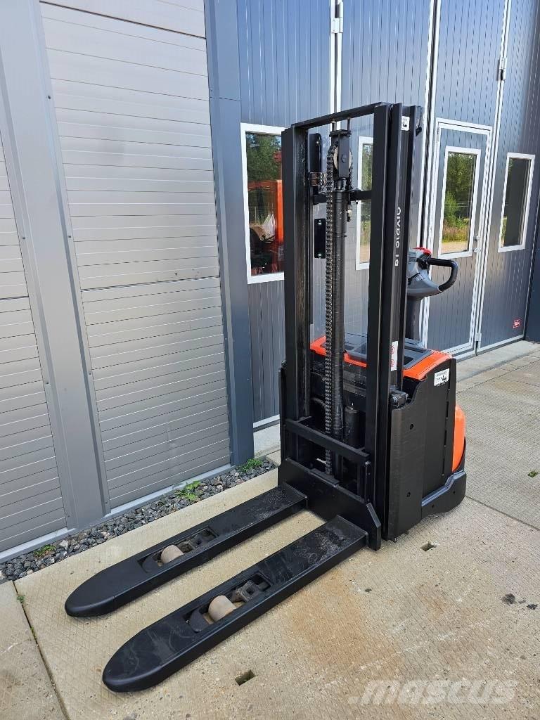 BT SWE 120 L Transpaleta manuala