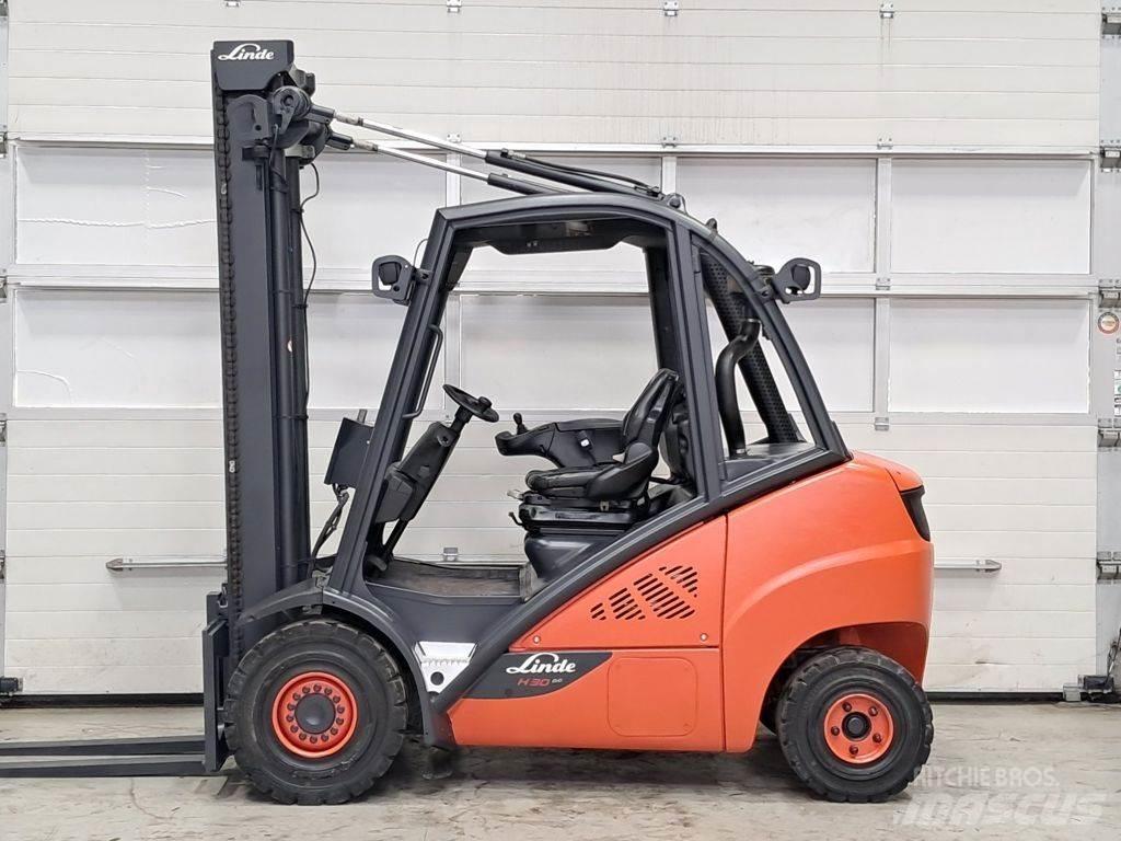 Linde H30D-02 Stivuitor diesel