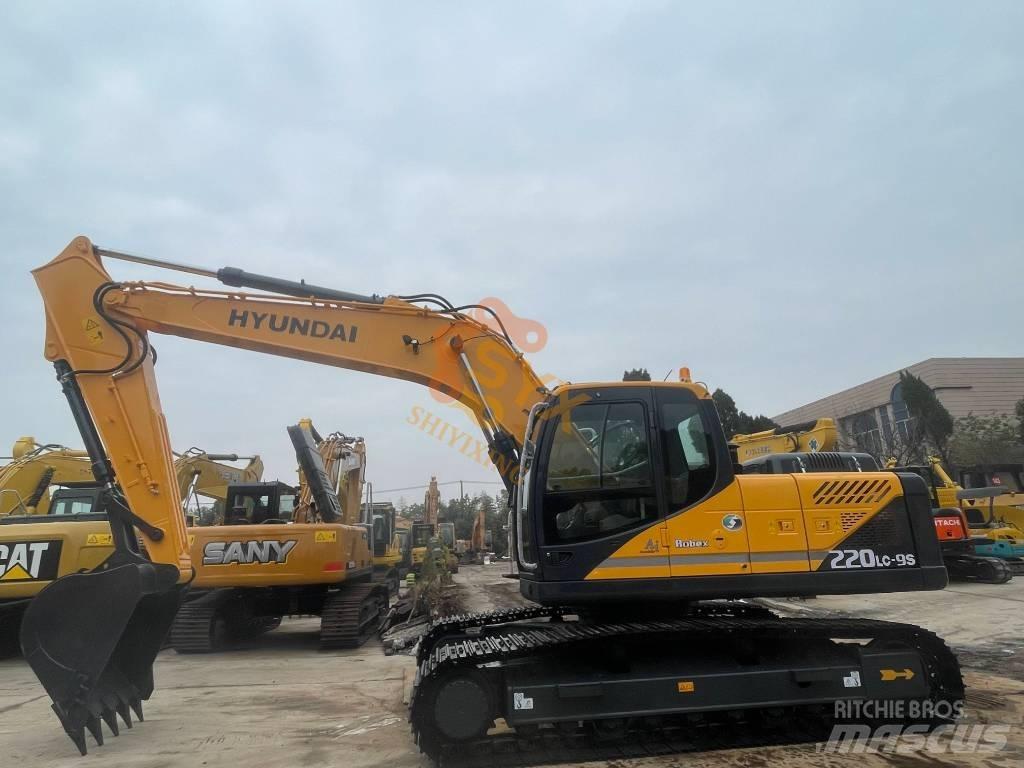 Hyundai 220LC-9S Excavatoare pe șenile

