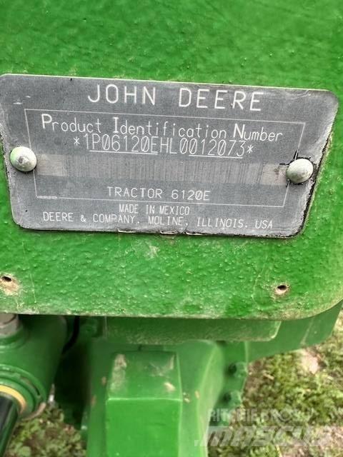John Deere 6120 E Tractoare