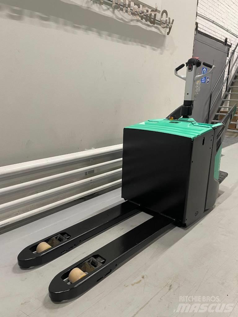 Mitsubishi PBV 20 N2 Transpaleta cu platforma