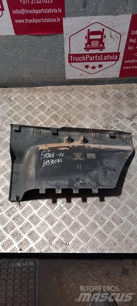 Scania 94 D. 1390074 Cabine si interior