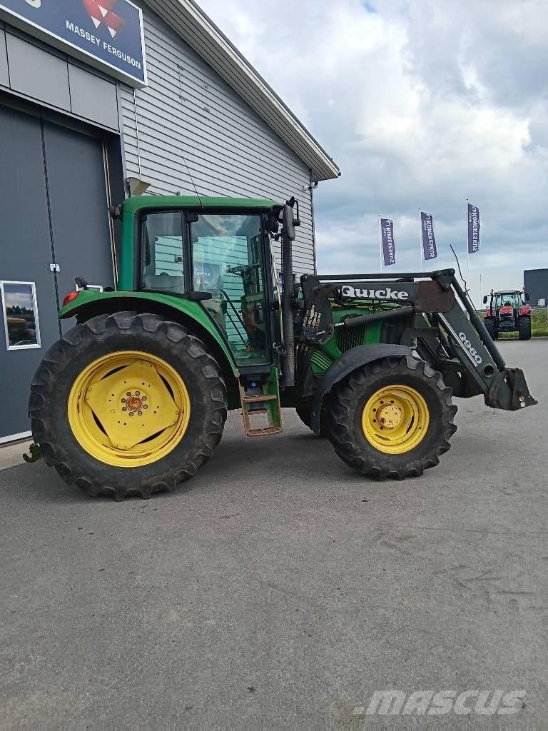 John Deere 6220 Tractoare